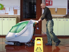 Attrezzature per la pulizia - Lavasciuga per tutti i tipi di pavimenti